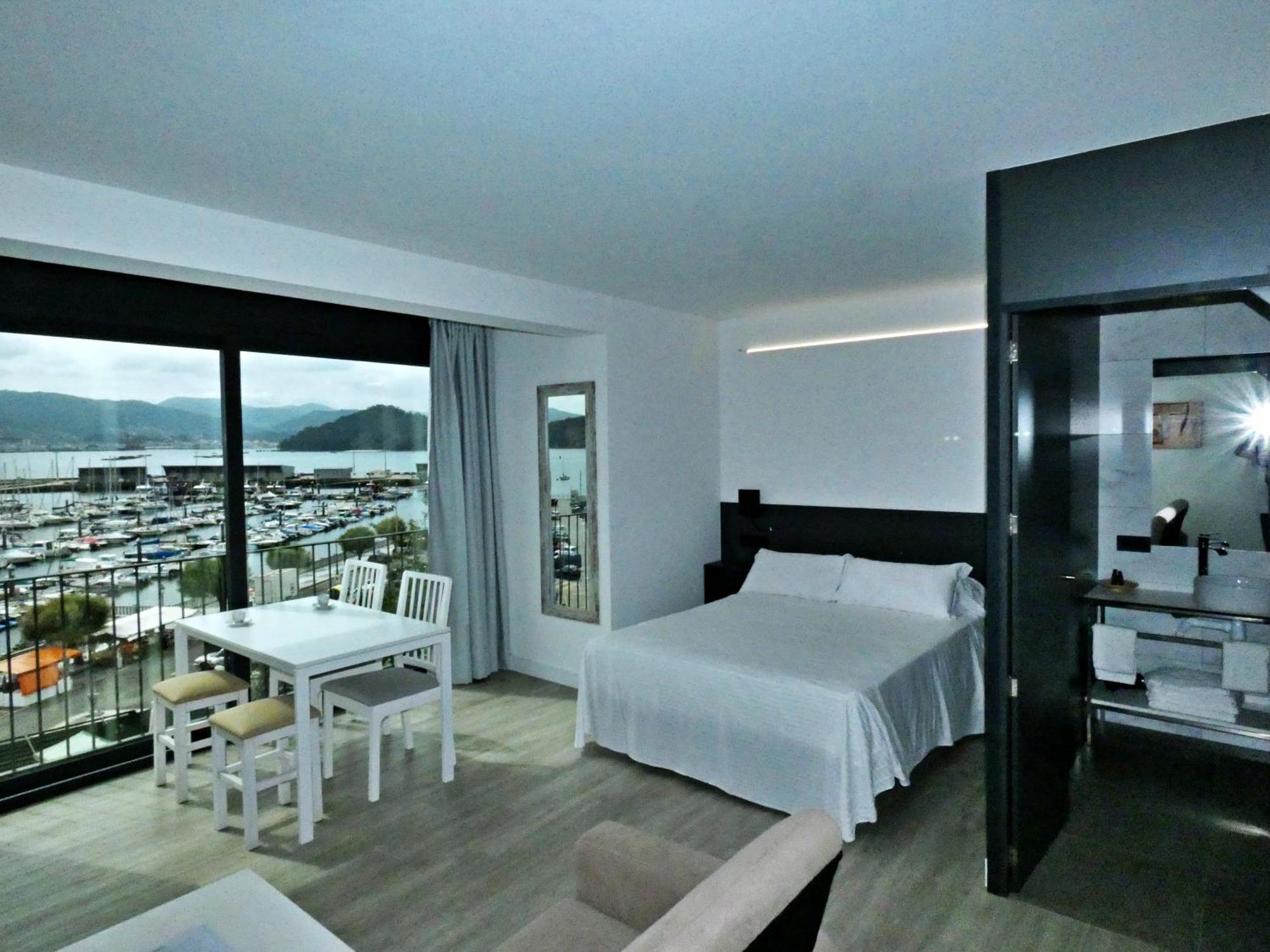 Apartamentos Dabarca Combarro Luaran gambar